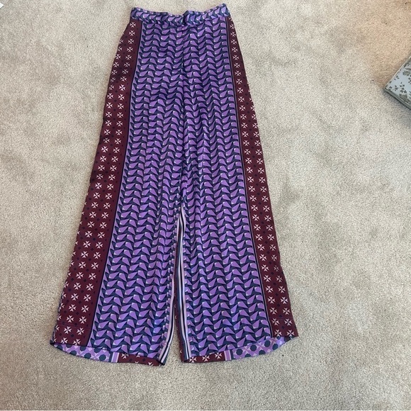 House of Harlow purple burgundy satin effect geometric printed pyjama pants NWT - Picture 4 of 15